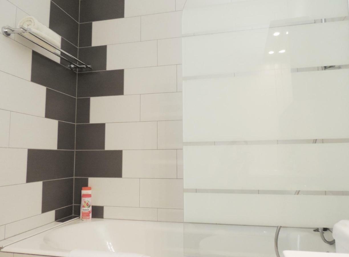 Appart'Azur Haguenau - Centre Grand'Rue - Logements Entiers Pour Voyageur Pro מראה חיצוני תמונה